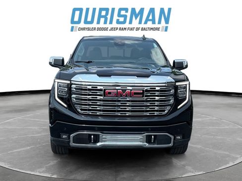 Used 2024 GMC Sierra 1500 Denali w/ Denali Reserve Package AWD/4WD image 8