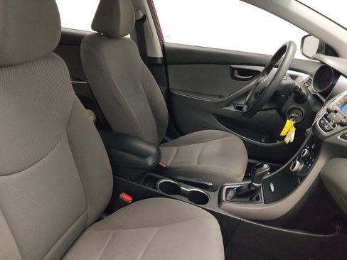 Used 2016 Hyundai Elantra SE FWD image 21