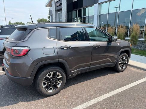 Used 2017 Jeep Compass Trailhawk w/ Cold Weather Group AWD/4WD image 2