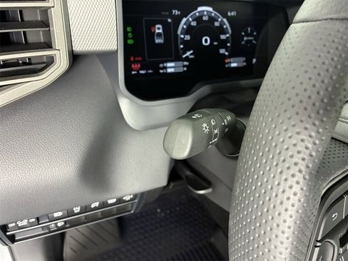 Used 2025 Toyota Tundra Limited image 21