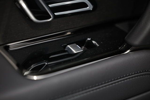 New 2026 Land Rover Range Rover Sport Dynamic SE AWD/4WD image 29
