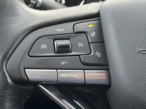 Certified 2024 Cadillac XT6 Premium Luxury w/ Technology Package image 31