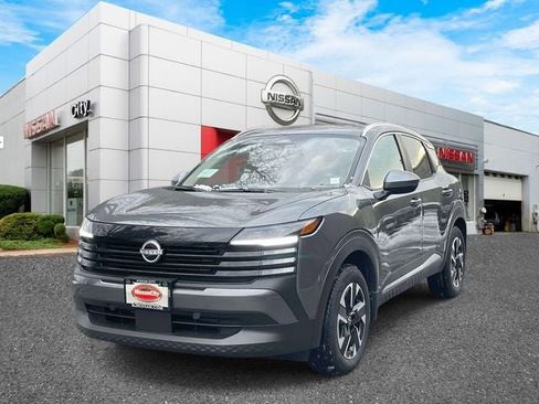 New 2025 Nissan Kicks SV w/ SV Premium Package image 3