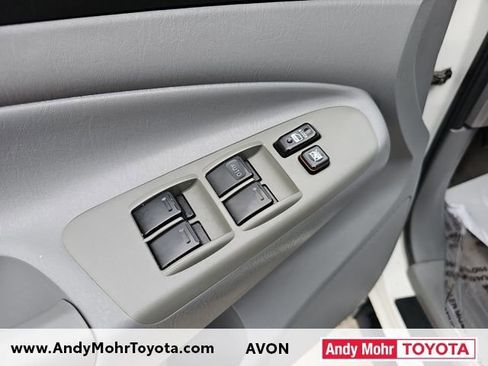 Used 2010 Toyota Tacoma 4x4 Double Cab image 11