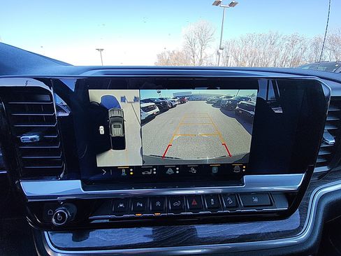 Used 2023 Chevrolet Silverado 1500 LTZ image 24