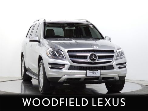 Used 2016 Mercedes-Benz GL 450 4MATIC image 1