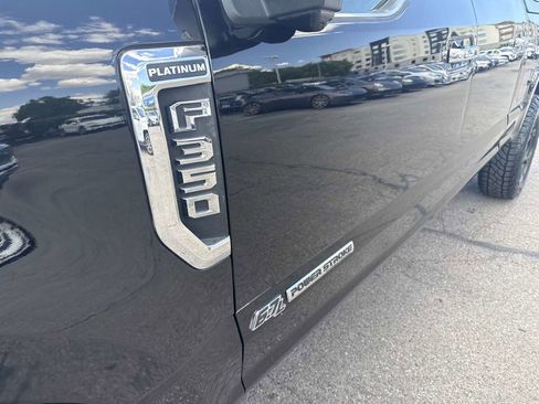 Used 2017 Ford F350 Platinum w/ Platinum Ultimate Package AWD/4WD image 11