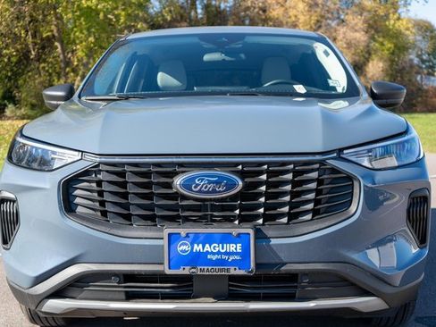 Used 2025 Ford Escape Active w/ Tech Pack #1 image 3