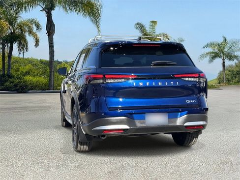 Certified 2026 INFINITI QX60 Luxe w/ Cargo Package image 3
