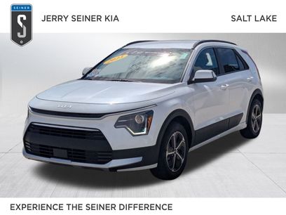 Certified 2023 Kia Niro EX