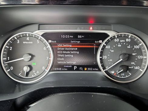 Used 2025 Nissan Pathfinder SV FWD image 26