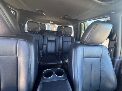 Used 2016 Ford Expedition Limited w/ Equipment Group 301A AWD/4WD image 40
