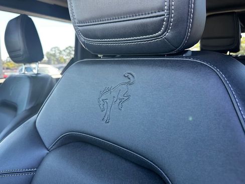 New 2025 Ford Bronco Badlands image 28