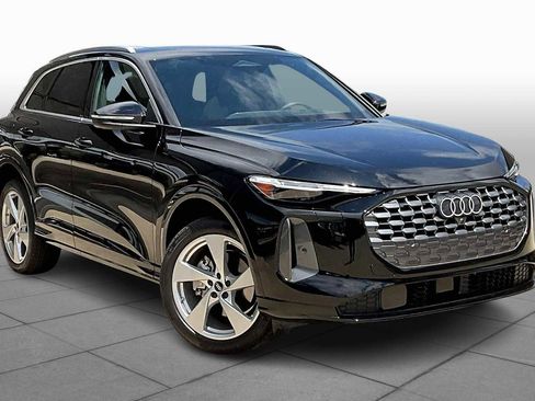 New 2025 Audi Q5 Premium Plus w/ Premium Plus image 2