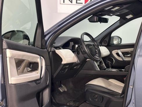 Used 2020 Land Rover Discovery Sport HSE R-Dynamic AWD/4WD image 10