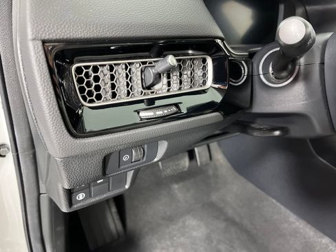 Certified 2024 Honda Civic Touring image 27