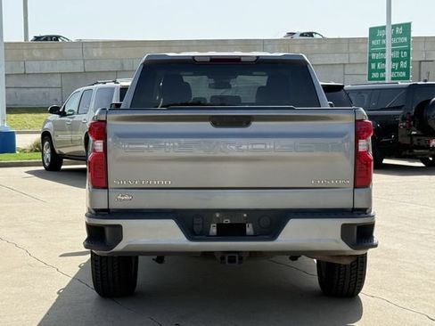 Used 2023 Chevrolet Silverado 1500 Custom RWD image 5