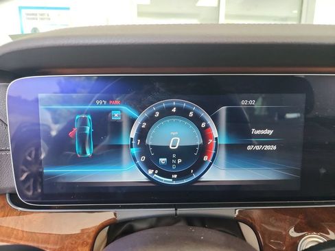 Used 2019 Mercedes-Benz E 450 4MATIC Wagon image 11
