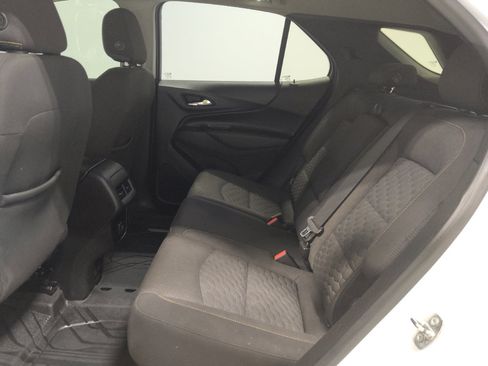 Used 2019 Chevrolet Equinox LT FWD image 18