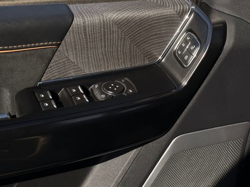 Used 2022 Ford F150 Platinum w/ Equipment Group 701A High image 26