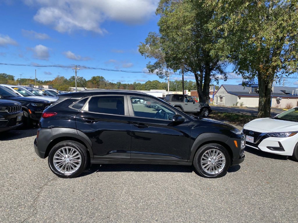 Used 2021 Hyundai Kona SEL AWD/4WD image 2