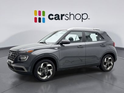 Used 2025 Hyundai Venue SEL