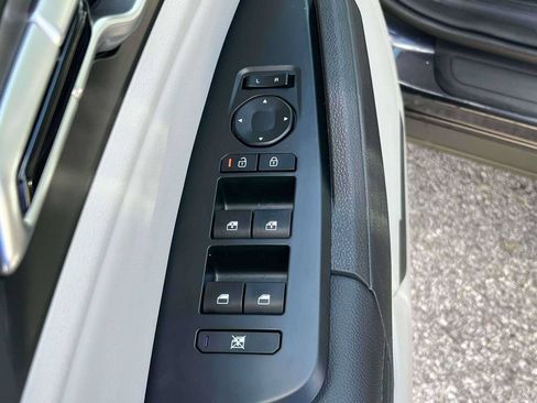 Certified 2026 Kia Sportage EX FWD image 15