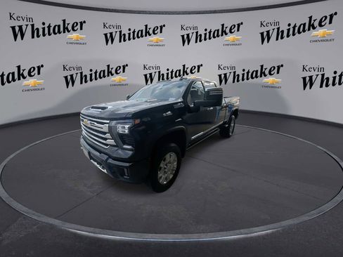 Certified 2024 Chevrolet Silverado 3500 High Country w/ High Country Premium Package image 4