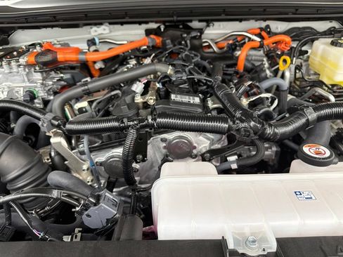 Used 2027 Toyota Land Cruiser AWD/4WD image 41