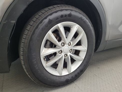 Used 2018 Kia Sorento AWD image 31