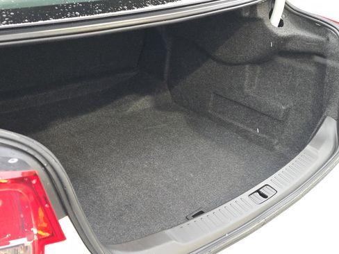 Used 2015 Chevrolet Malibu LT w/ Power Convenience Package image 13