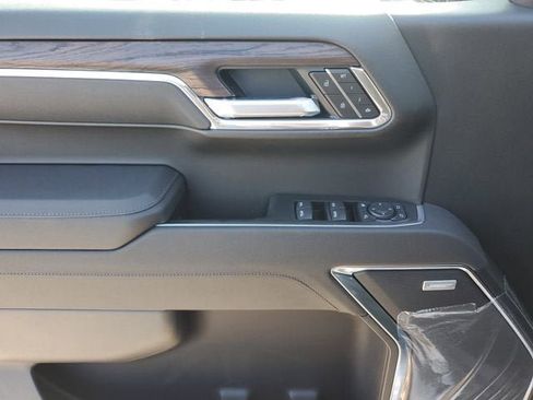 New 2026 GMC Sierra 1500 SLT w/ SLT Premium Package RWD image 18