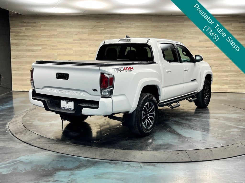 Used 2023 Toyota Tacoma TRD Sport AWD/4WD image 17