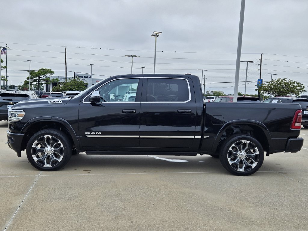 Used 2023 RAM 1500 Limited w/ Body Color Bumper Group AWD/4WD image 4