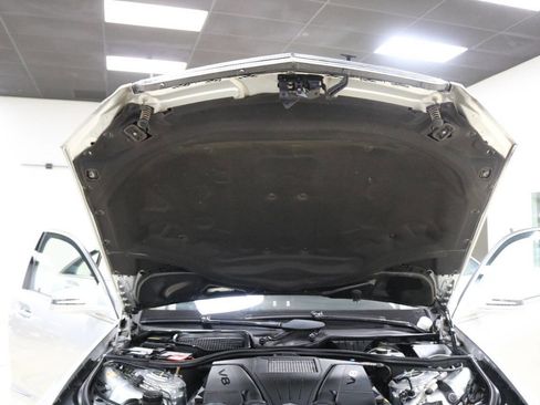 Used 2013 Mercedes-Benz S 550 4MATIC image 51