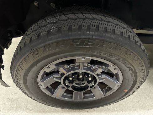 Certified 2024 Ford F250 XL w/ STX Appearance Package AWD/4WD image 7