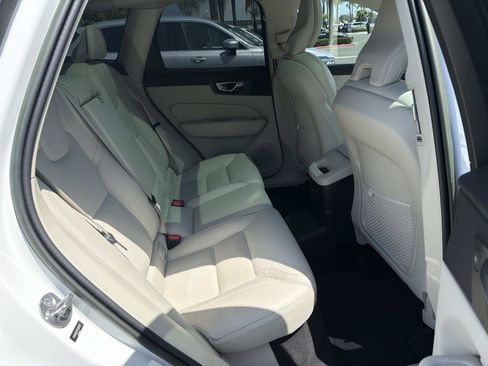 Certified 2023 Volvo XC60 T8 Ultimate w/ Protection Package AWD/4WD image 24