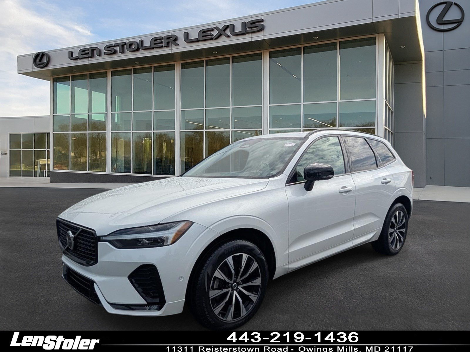 Used 2024 Volvo XC60 B5 Plus w/ Protection Package Premier AWD/4WD image 7