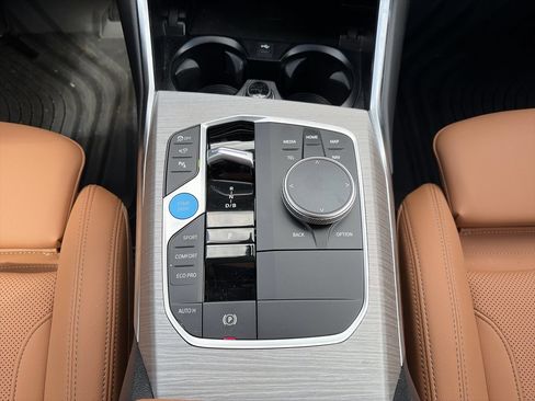 New 2026 BMW i4 eDrive40 w/ Premium Package RWD image 28