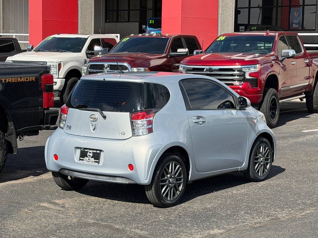 Used 2014 Scion iQ 10 Series FWD image 40