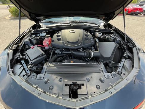 Used 2023 Chevrolet Camaro LT RWD image 31