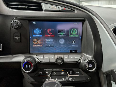 Used 2017 Chevrolet Corvette Stingray Coupe w/ 1LT image 20