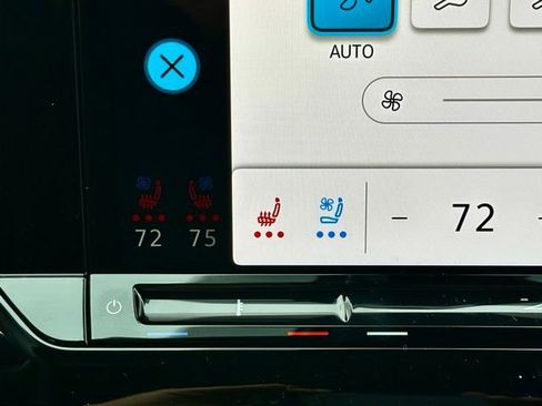 New 2026 Volkswagen Atlas Cross Sport SEL Premium R-Line image 27