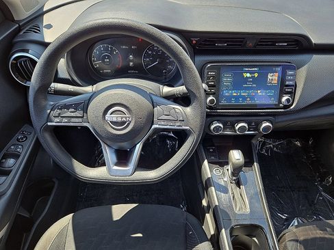 Used 2024 Nissan Kicks SV FWD image 18