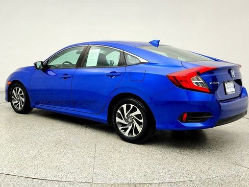 Used 2017 Honda Civic EX image 7