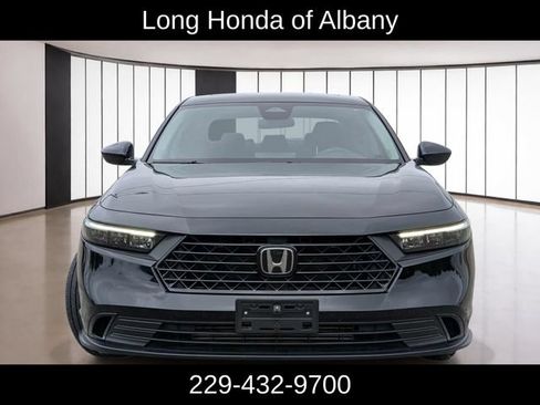 Used 2024 Honda Accord EX image 2