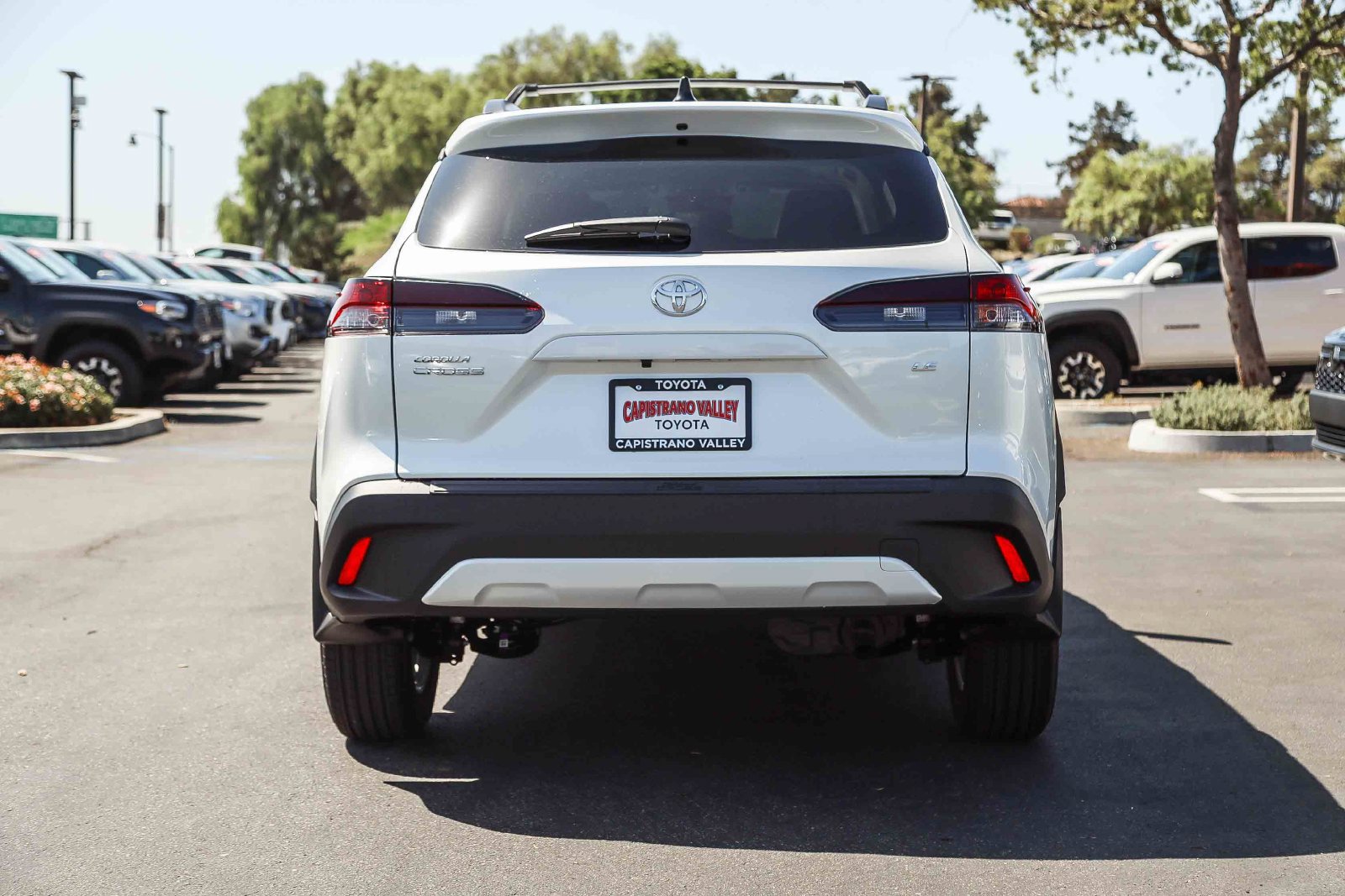New 2026 Toyota Corolla Cross LE w/ Moonroof Package FWD image 5