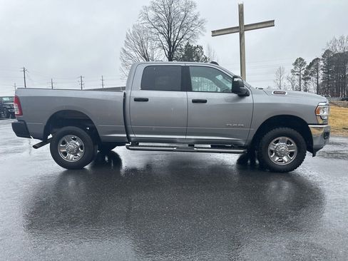 Used 2024 RAM 2500 Big Horn w/ Bed Utility Group image 4