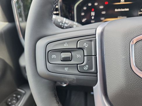 New 2026 GMC Sierra 1500 Elevation image 21