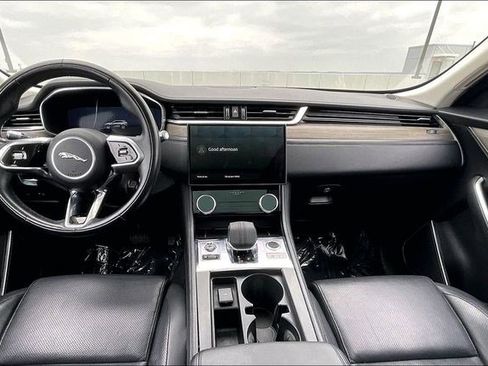 Used 2021 Jaguar F-PACE S image 17